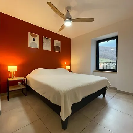 Deconnexion Totale - Havre De Paix En Aveyron * Saint-Hippolyte (Aveyron)