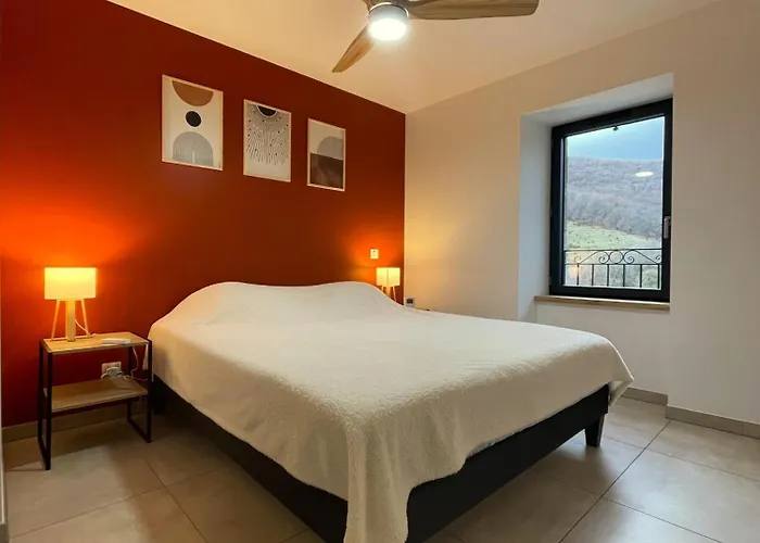 Deconnexion Totale - Havre De Paix En Aveyron * Saint-Hippolyte (Aveyron)